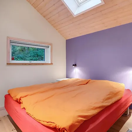 Дом отдыха 3 Bedroom Lovely In *