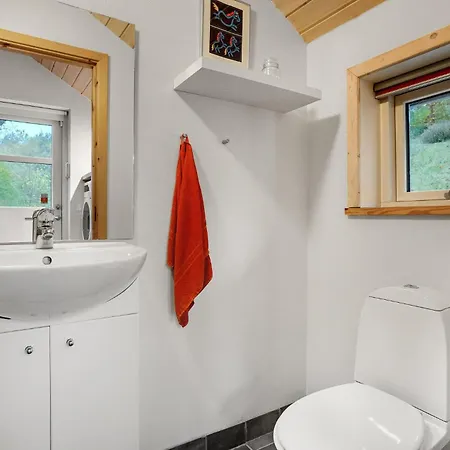 Holiday home 3 Bedroom Lovely In Ebeltoft