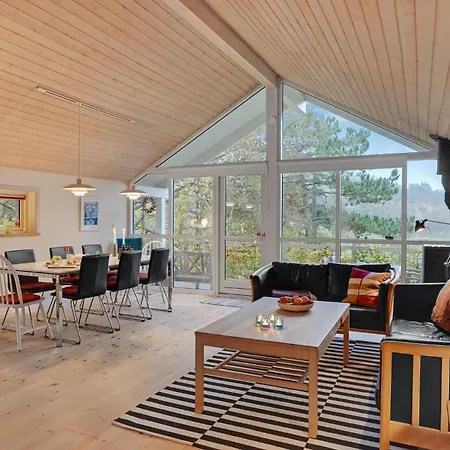 3 Bedroom Lovely In Semesterbostad Ebeltoft