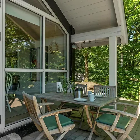 Дом отдыха 3 Bedroom Lovely In