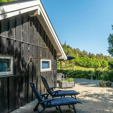 Semesterbostad 3 Bedroom Lovely In *