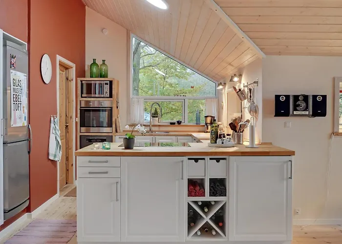 Feriehus 3 Bedroom Lovely In