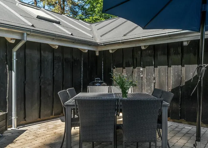 3 Bedroom Lovely In
